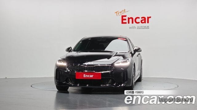 Kia Stinger интерьер
