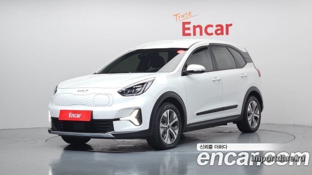 Kia Niro Plus 2024