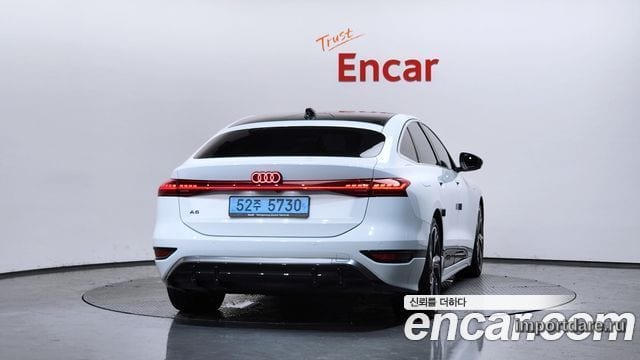 AUDI A6 E 2025 — 23 966 км, белый, Корея — под ключ — фото 4