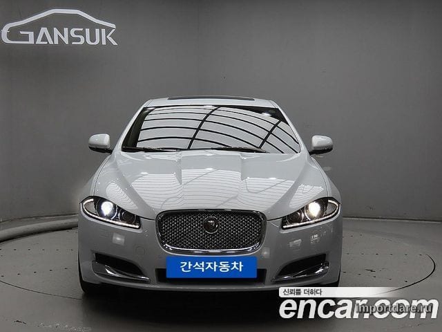 Jaguar New XF 2015