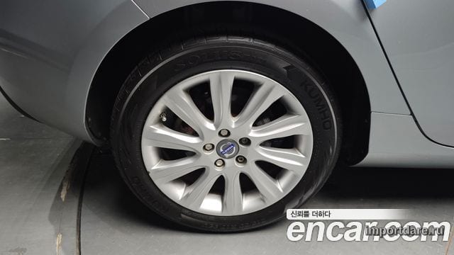 VOLVO V40 2015 — 164 717 км, серебристо-серый, Корея — под ключ — фото 5