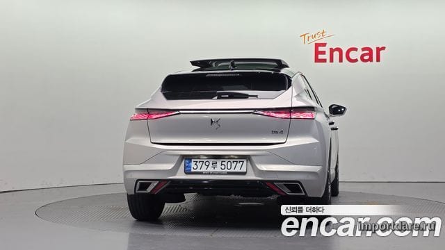 Citroen DS4 сзади