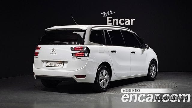 CITROEN GRAND C4 PICASSO 2016 — 132 076 км, белый, Корея — под ключ — фото 2
