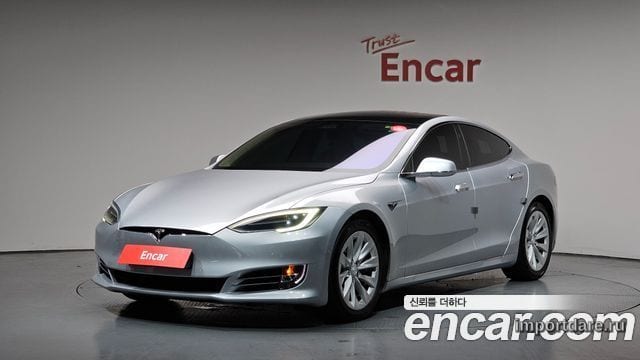 TESLA MODEL S 2017 — 49 016 км, серебристо-серый, Корея — под ключ — фото 1
