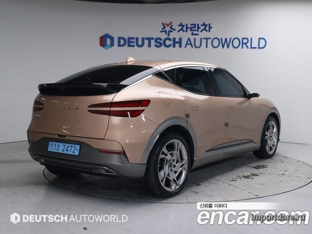 GENESIS GV60 2023 — 58 970 км, светло-золотистый, Корея — под ключ — фото 2