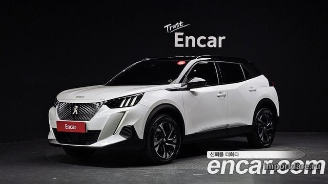 Peugeot e-2008 2023