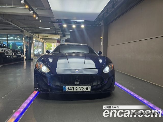 Maserati GranCabrio 2010