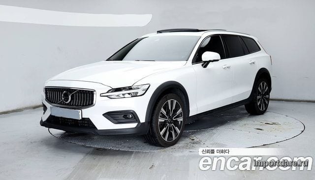 VOLVO V60 CROSS COUNTRY 2022 — 92 189 км, белый, Корея — под ключ — фото 12