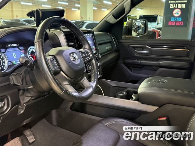 DODGE RAM PICKUP 2019 — 79 000 км, белый, Корея — под ключ — фото 10