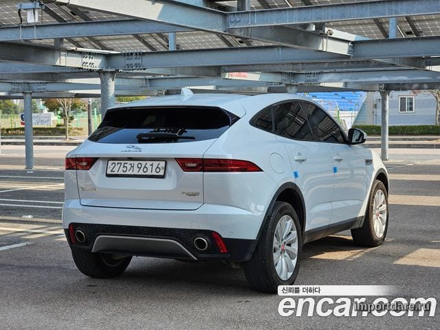 JAGUAR E-PACE 2018 — 94 500 км, белый, Корея — под ключ — фото 3