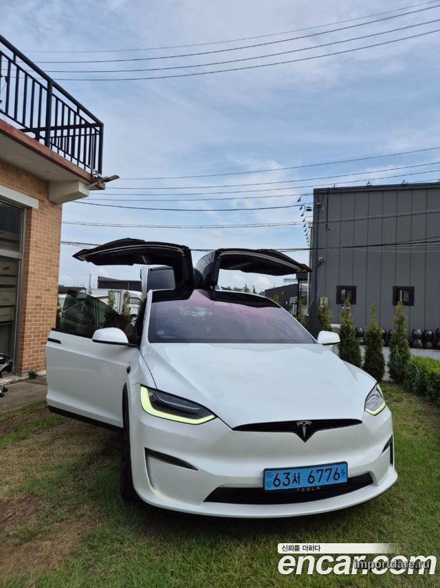 TESLA MODEL X 2023 — 51 000 км, белый, Корея — под ключ — фото 2