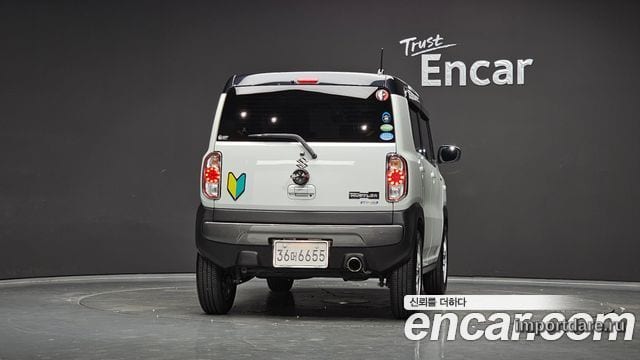 Suzuki Hustler сзади