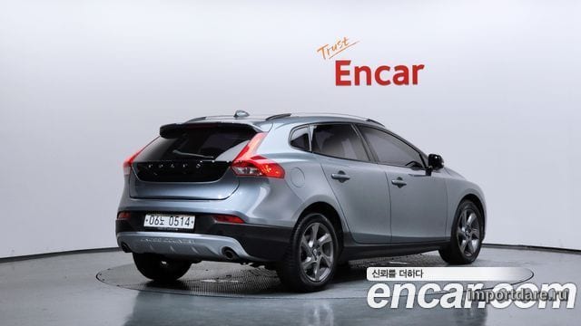 VOLVO V40 CROSS COUNTRY 2016 — 105 831 км, серый, Корея — под ключ — фото 2