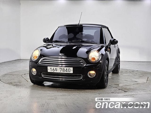 MINI COOPER CONVERTIBLE 2010 — 128 730 км, чёрный, Корея — под ключ — фото 2