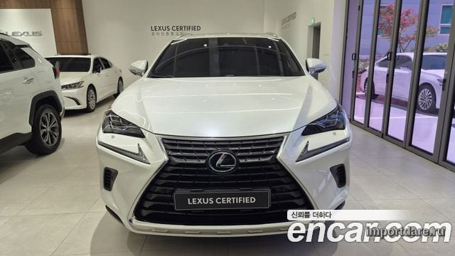 Lexus Nx300 интерьер