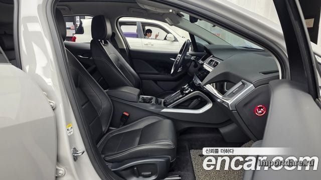 JAGUAR I-PACE 2019 — 91 566 км, белый-перламутр, Корея — под ключ — фото 11