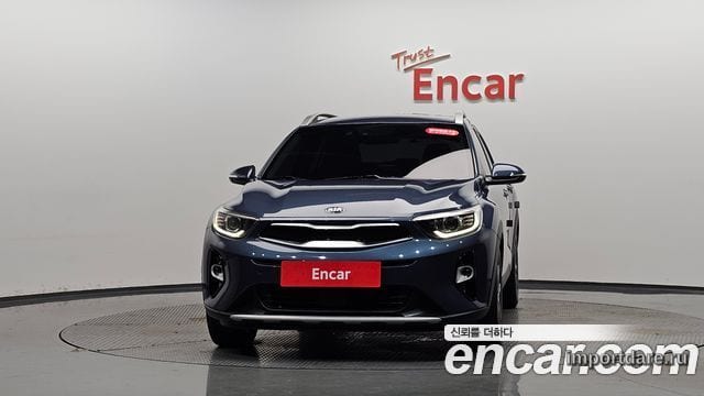 Kia Stonic интерьер