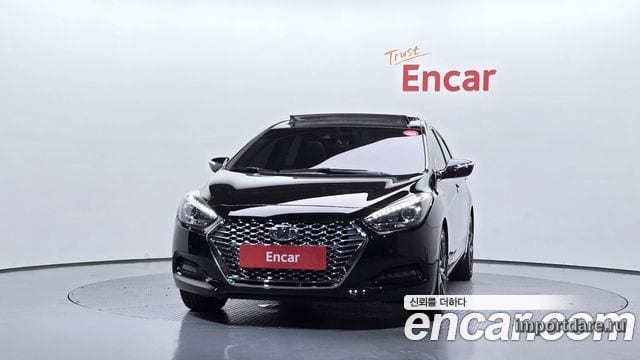Hyundai I40 Saloon интерьер