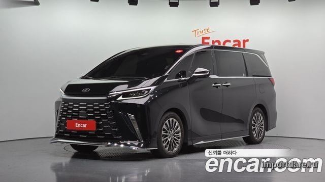 Lexus LM 2026