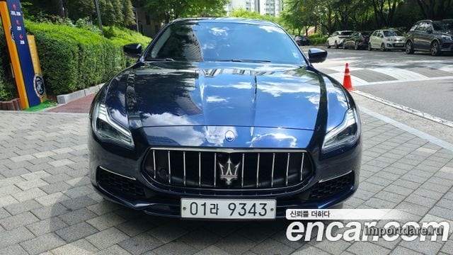 MASERATI QUATTROPORTE 2019 — 120 000 км, синий, Корея — под ключ — фото 3