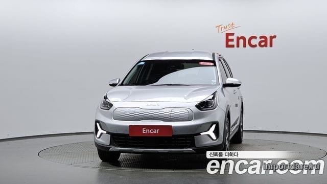 KIA NIRO PLUS 2024 — 11 543 км, серебристый, Корея — под ключ — фото 3