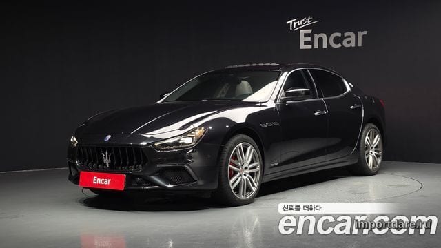 MASERATI GHIBLI 2018 — 122 690 км, чёрный, Корея — под ключ — фото 1