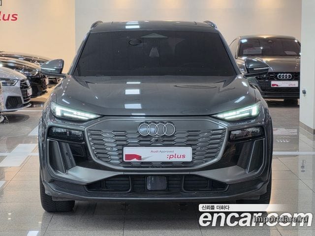 Audi Q6 E-Tron интерьер