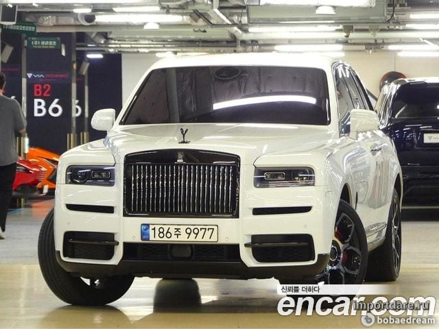 ROLLS-ROYCE CULLINAN 2023 — 13 466 км, белый, Корея — под ключ — фото 1