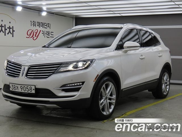 LINCOLN MKC 2017 — 99 690 км, белый, Корея — под ключ — фото 1