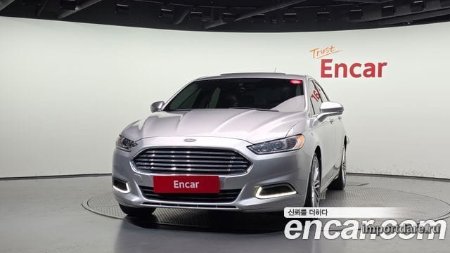 Ford Fusion интерьер