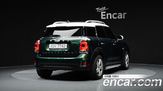 MINI COOPER D COUNTRYMAN 2018 — 106 377 км, зелёный, Корея — под ключ — фото 1