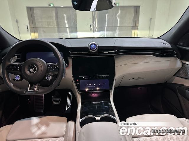 MASERATI GRECALE 2024 — 12 780 км, светло-серебристый, Корея — под ключ — фото 7