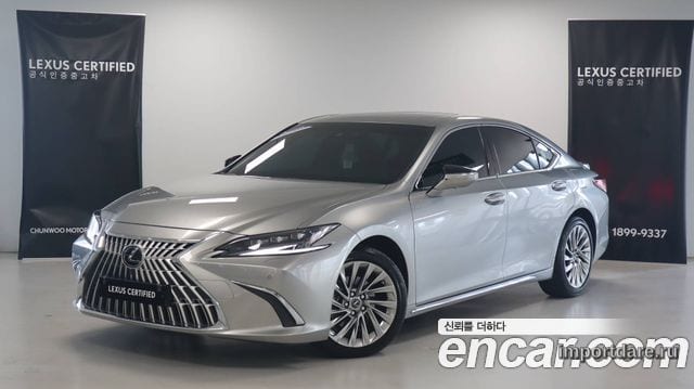 Lexus ES 2026
