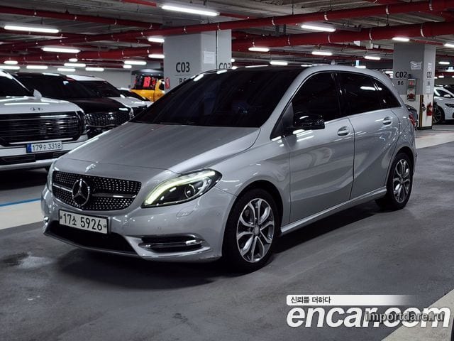MERCEDES-BENZ B-CLASS W246 2014 — 89 154 км, серебристый, Корея — под ключ — фото 1