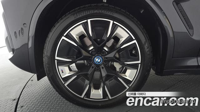 BMW Ix3 детали