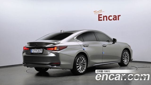 LEXUS ES300H 2026 — 34 846 км, серебристо-серый, Корея — под ключ — фото 2