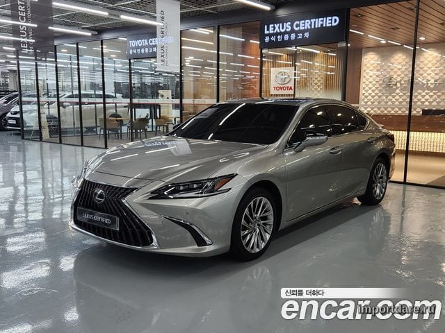 LEXUS ES300H 2025 — 39 286 км, светло-золотистый, Корея — под ключ — фото 1