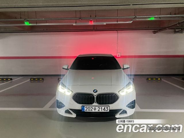 BMW 2 Series Gran Coupe спереди