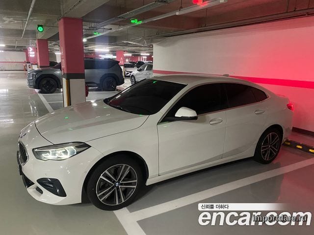 BMW 2 Series Gran Coupe интерьер