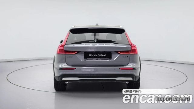 VOLVO V60 CROSS COUNTRY 2024 — 22 170 км, серебристо-серый, Корея — под ключ — фото 5