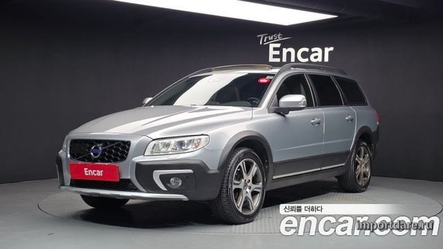 VOLVO XC70 2015 — 135 014 км, светло-серебристый, Корея — под ключ — фото 1