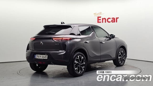 Citroen Ds3 сбоку