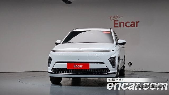 Hyundai Kona Electric интерьер
