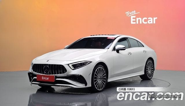 Mercedes-Benz Cls-Class сбоку