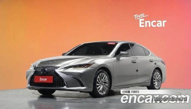 LEXUS ES300H 2019 — 25 569 км, серебристо-серый, Корея — под ключ — фото 2