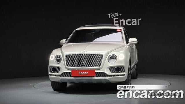 BENTLEY BENTAYGA 2018 — 59 496 км, белый-перламутр, Корея — под ключ — фото 3