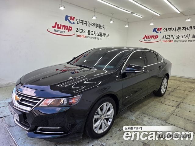 Chevrolet Impala спереди