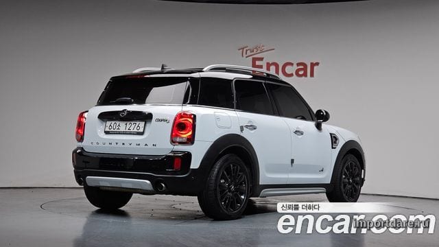 MINI COOPER S COUNTRYMAN 2018 — 76 309 км, белый, Корея — под ключ — фото 1