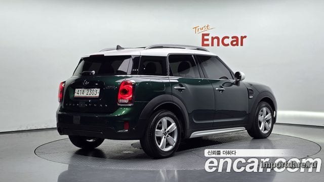 MINI COOPER D COUNTRYMAN 2017 — 77 352 км, зелёный, Корея — под ключ — фото 1