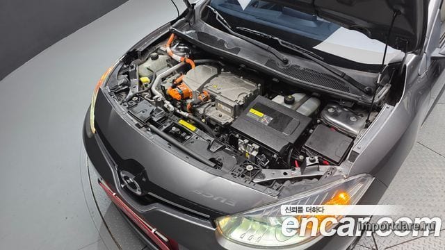 RENAULT KOREA SM3 Z.E. 2018 — 171 186 км, серебристо-серый, Корея — под ключ — фото 6